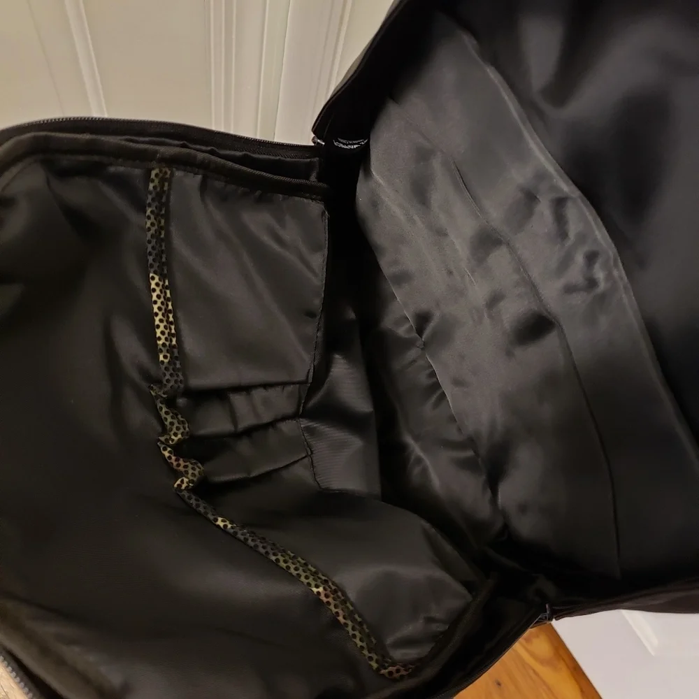 NWT Himz Warrior Camoprint Unisex Backpack/Laptop Bag, School, Work, Gym